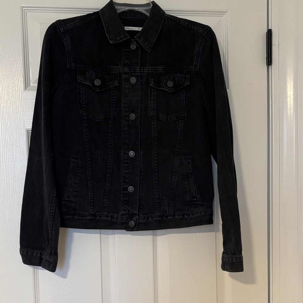 Gap Classic Black Denim Jacket